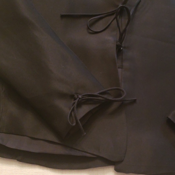 Satin ellagant top - Picture 4 of 5